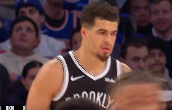 开云官网-拔哥首球！小迈克尔·波特兜出来弧顶干拔三分 前4投全铁